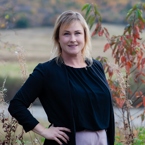 Photo of agent Ayla Moore