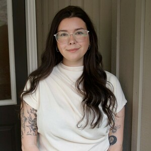 Photo of agent Emily Gushue